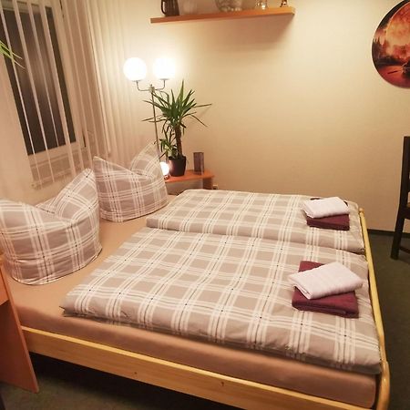 Gaestezimmer- Und Ferienzimmer Am Gewoelbekeller Meißen Esterno foto